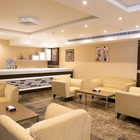 Апарт отель Al Manarat Al Raqiyah Furnished Units Джедда Экстерьер фото
